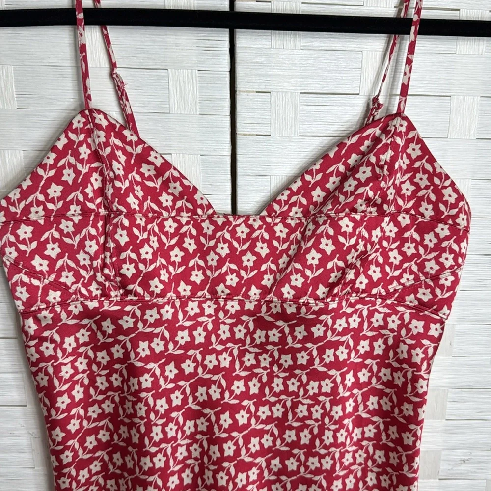 Free People On Our Radar Red Floral-Print Satin Mini Dress/Tunic Size Medium - Picture 5 of 15
